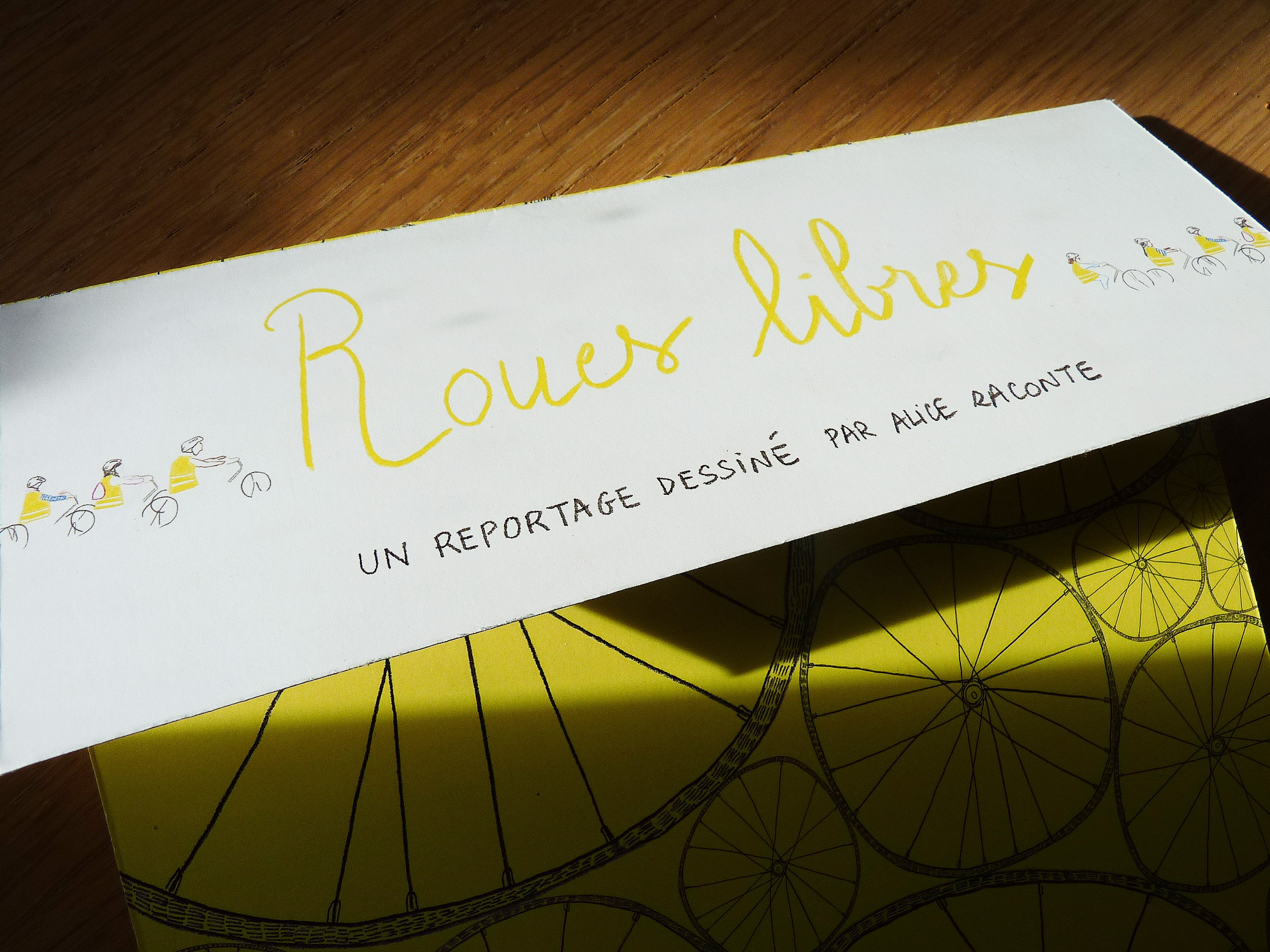 alice raconte - carnettiste - illustratrice - grenoble - bretagne - reportage dessine - velo - roues libres 