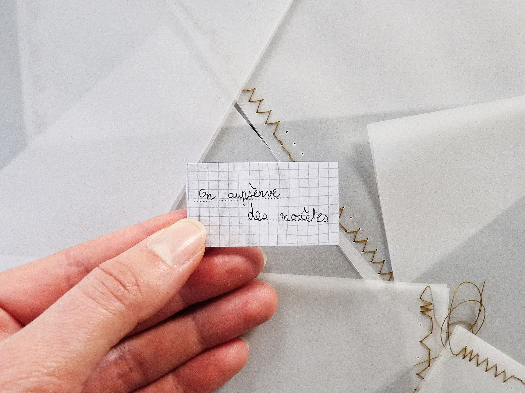 alice raconte - illustratrice - carnettiste - bretagne - sene- aquarelle -morbihan - carnet voyage - papiers marches